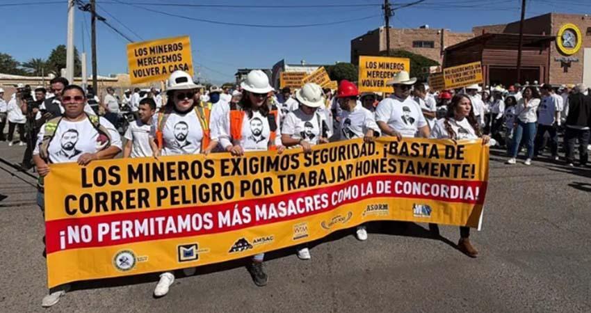 Mineros de todo el país marchan para exigir justicia por los desaparecidos y asesinados en Sinaloa