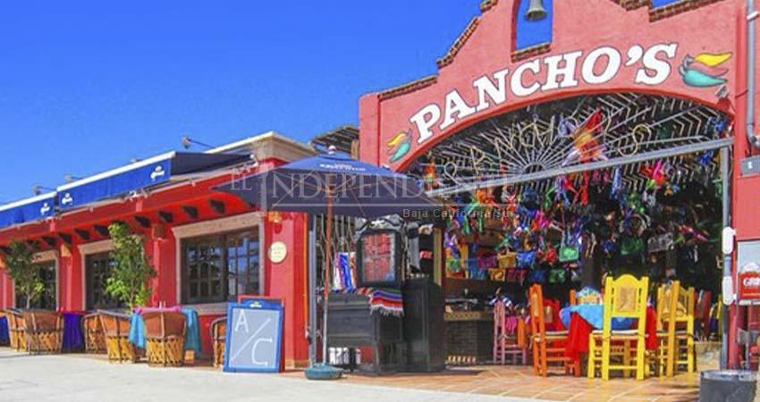 Al menos 20 restaurantes han cerrado en Los Cabos por bajas ventas