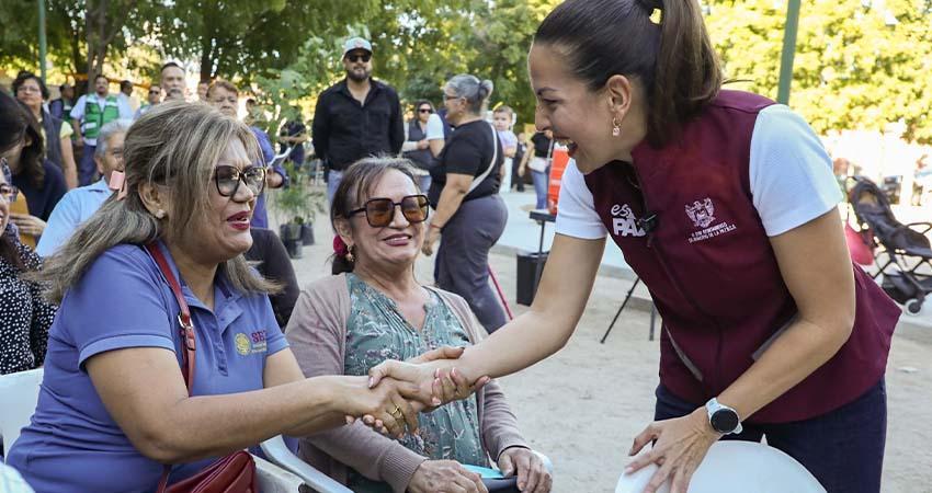 Encabeza Milena Quiroga, Día del Pueblo en fraccionamiento Santa Mónica