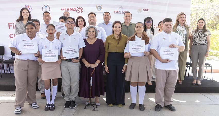 Promueve la alcaldesa La Paz la inclusión laboral de estudiantes con discapacidad