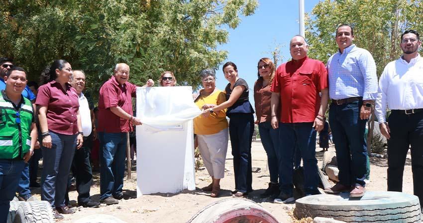 Entregan red de alcantarillado sanitario en las colonias Jericó y Valle Dorado de La Paz