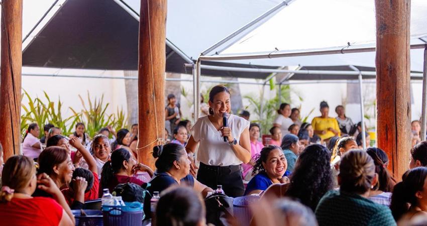 Mas de 8 mil personas participaron en la gira estatal de Milena Quiroga durante el mes de las madres