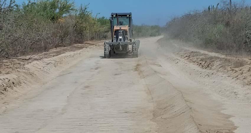 Ayuntamiento La Paz rehabilita más de 953 kilómetros de caminos rurales