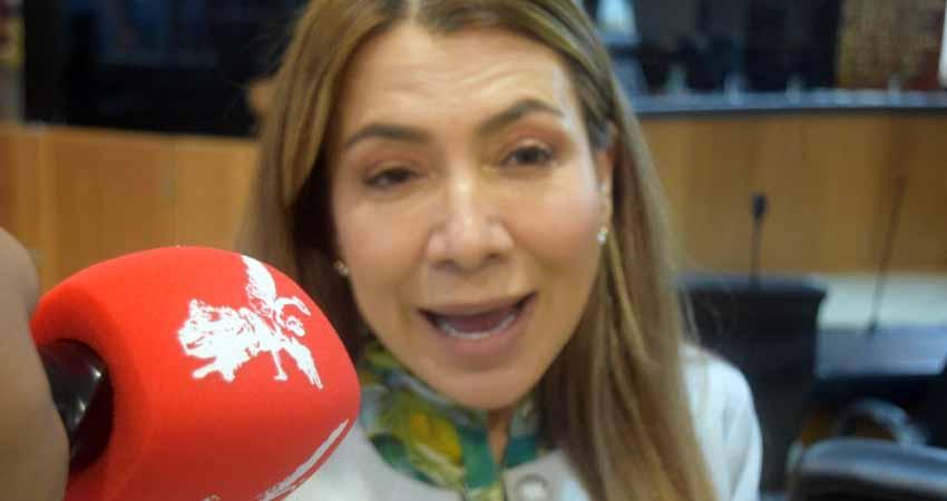 Saldaña critica “derroche” en Fiestas de Cabo San Lucas; cartelera incluye Banda MS, Alfredito Olivas y Alemán