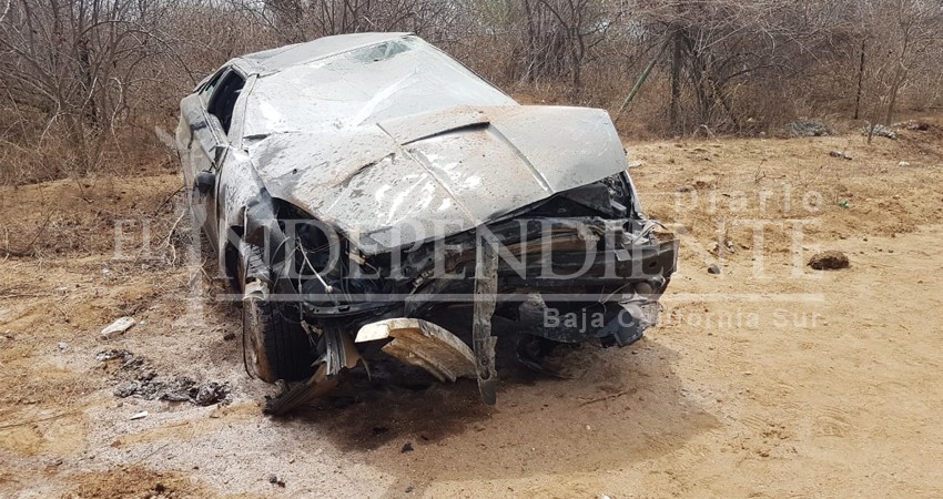 Aparatoso choque frontal en el tramo SJC- Miraflores deja una familia lesionada