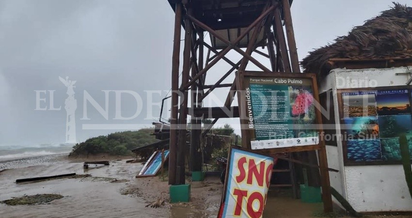 Errático rumbo de “Lorena” por Los Cabos; pegó en la región Cabo del Este