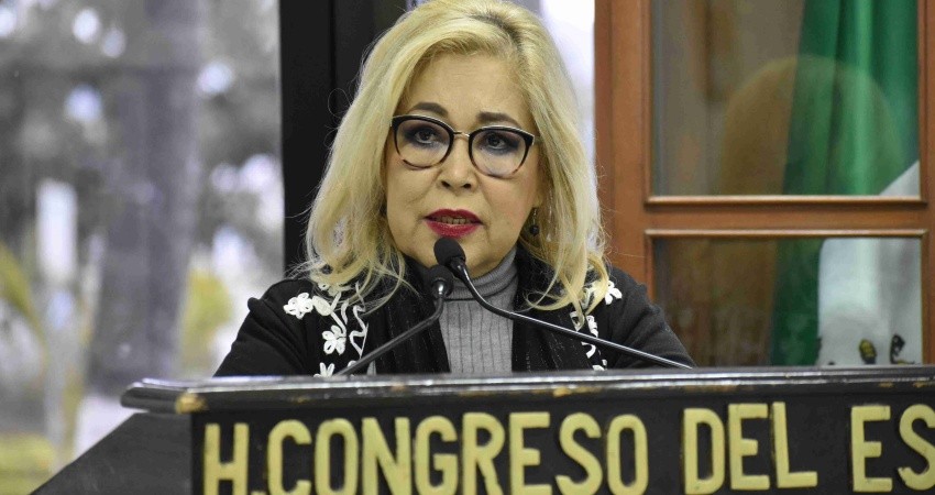 Propone diputada local que padres puedan elegir orden de apellidos de sus hijos 