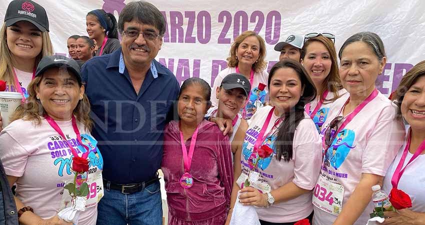 400 mujeres corrieron en conmemoración al Día Internacional de la Mujer  