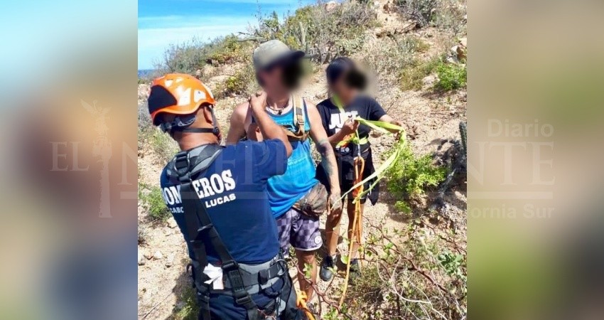 Cardíaco rescate de personas en Cerro del Vigía en CSL