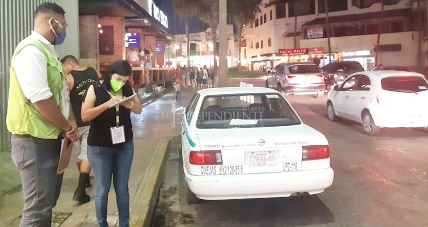 Autoridades sanitarias vigilan vida nocturna de Cabo San Lucas 