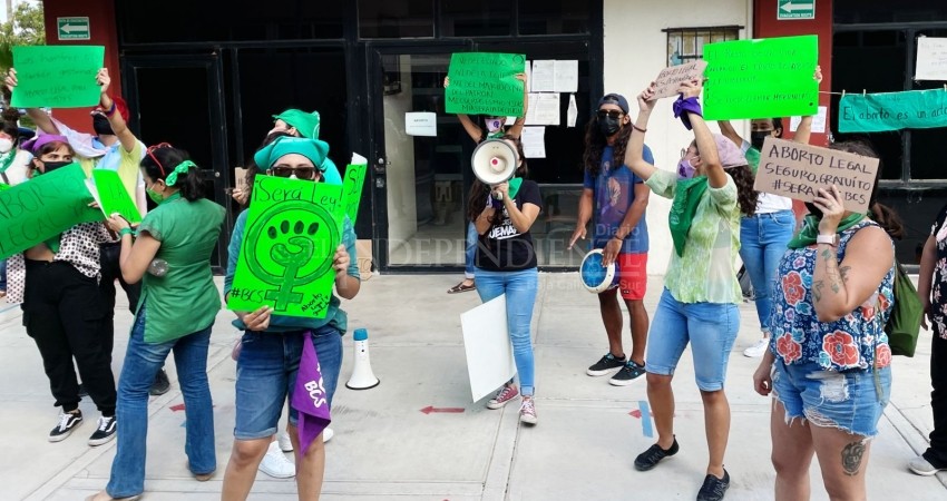 Desecha el Congreso iniciativa que buscaba legalizar el aborto en BCS