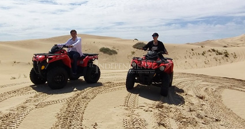 Oficial: prohíben en costas de Los Cabos paseos en motos, buggys, caballos y camellos 