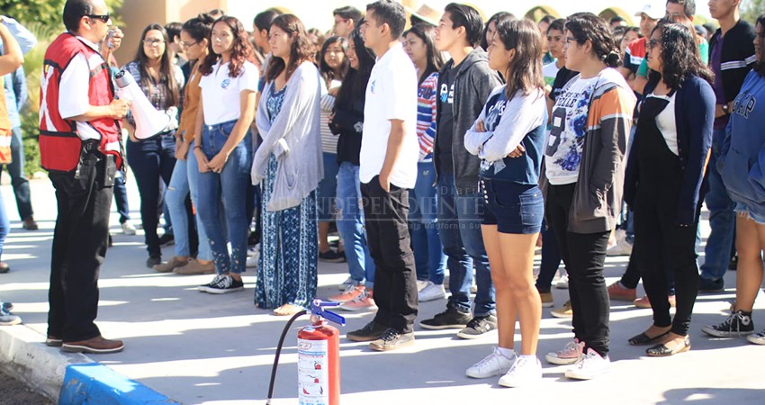 Celebrará UABCS encuentro de estudiantes de prevención de desastres y protección civil