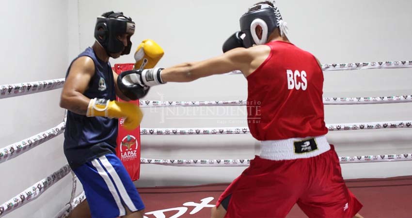 Entrega el Alcalde de La Paz nuevo gimnasio de Box