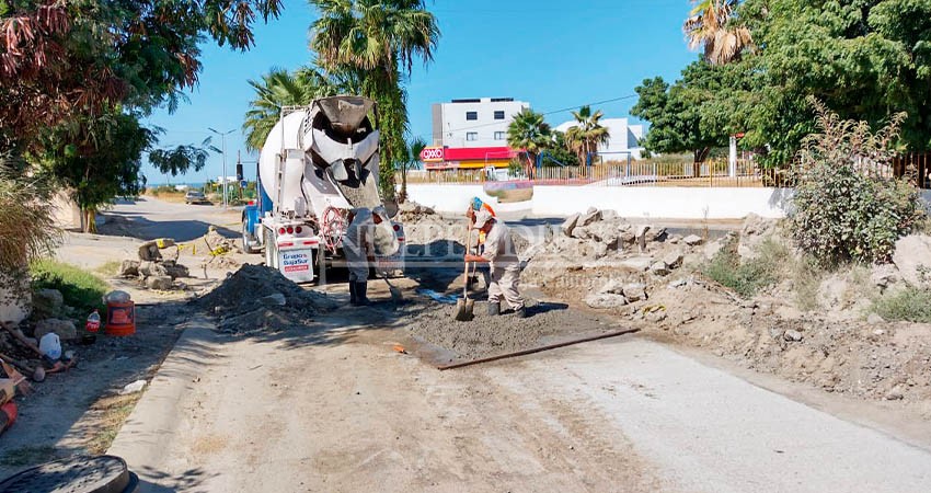 Con el programa Bacheo tras Fuga, Oomsapas Los Cabos lleva 76 baches rehabilitados 